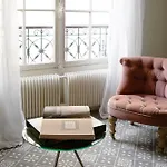 Bnbnova - Eiffel Tower & Les Invalides - 1Br