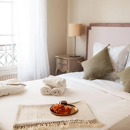 Bnbnova - Eiffel Tower & Les Invalides - 1Br Appartamento *